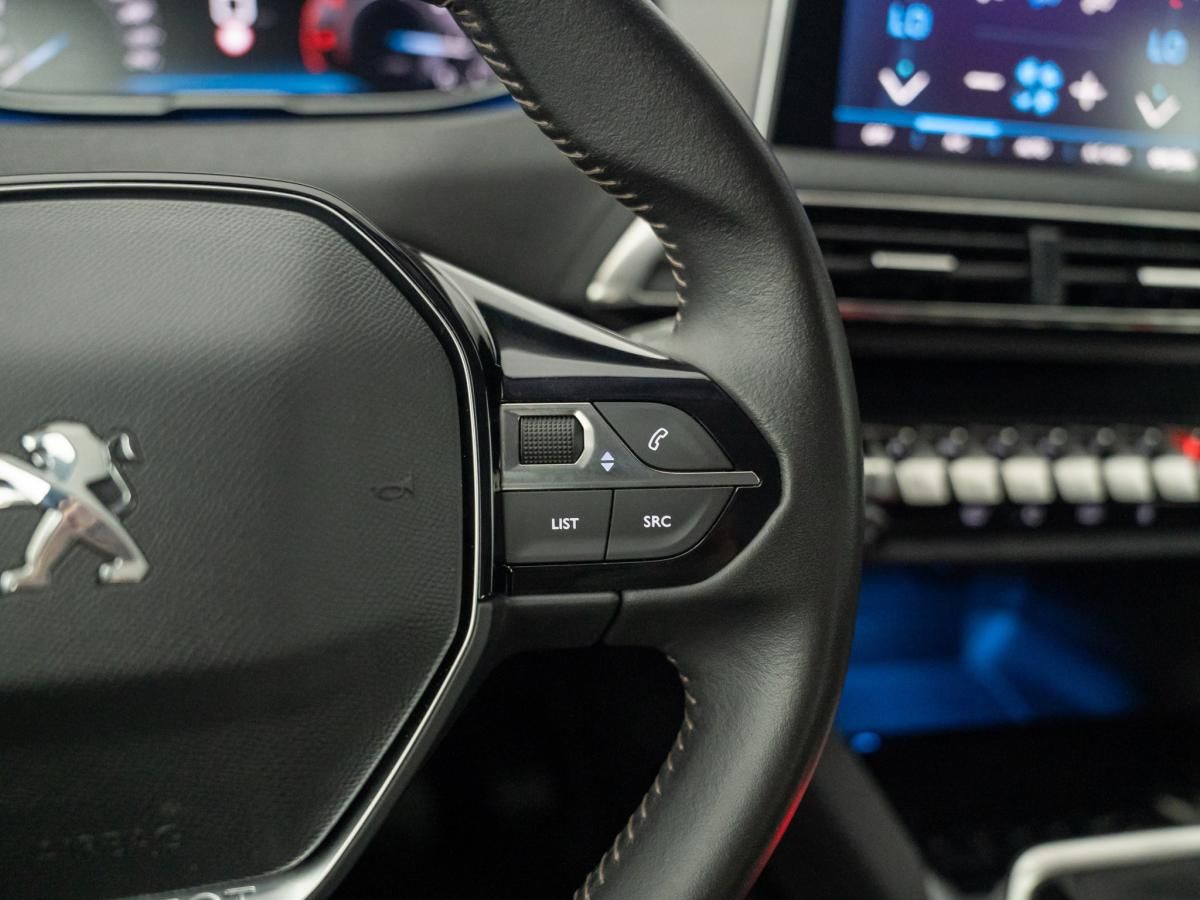 peugeot-5008-2022-diesel-1499cc