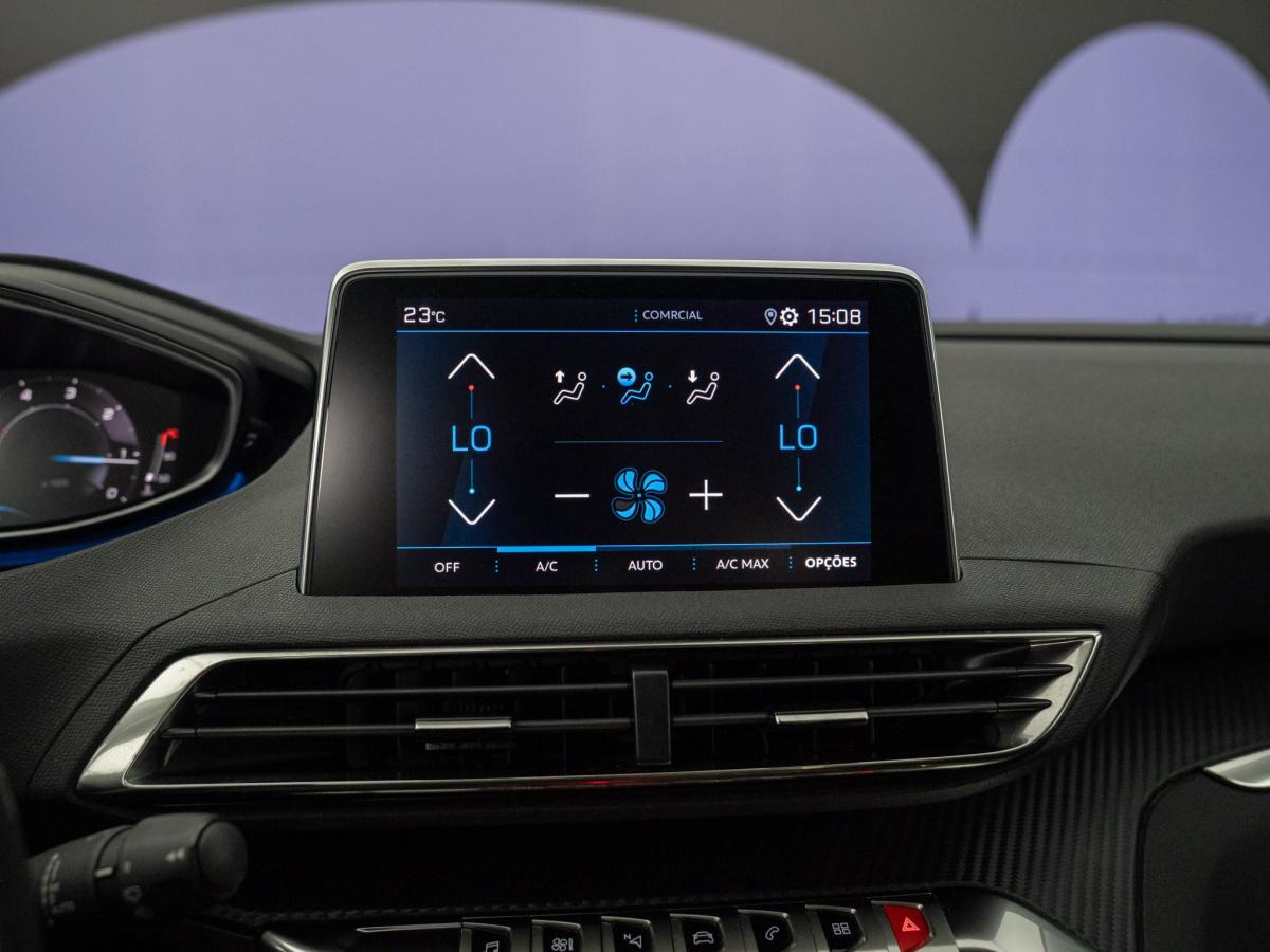 peugeot-5008-2022-diesel-1499cc