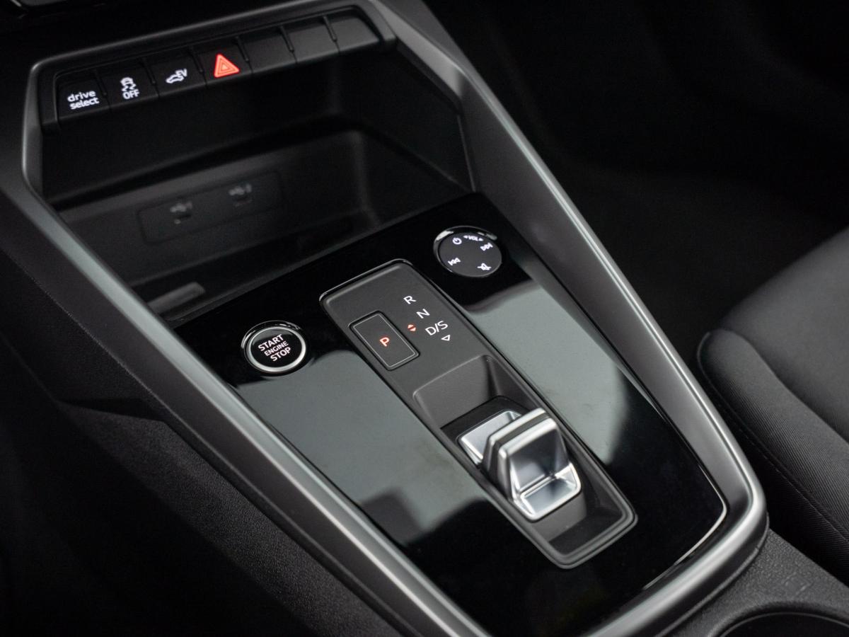 audi-a3-sportback-2023-hibrido-a-gasolina-1395cc