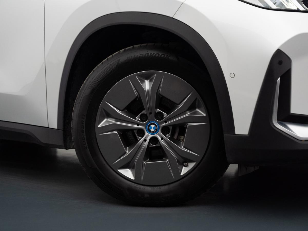 bmw-ix-2023-eletrico-500cc