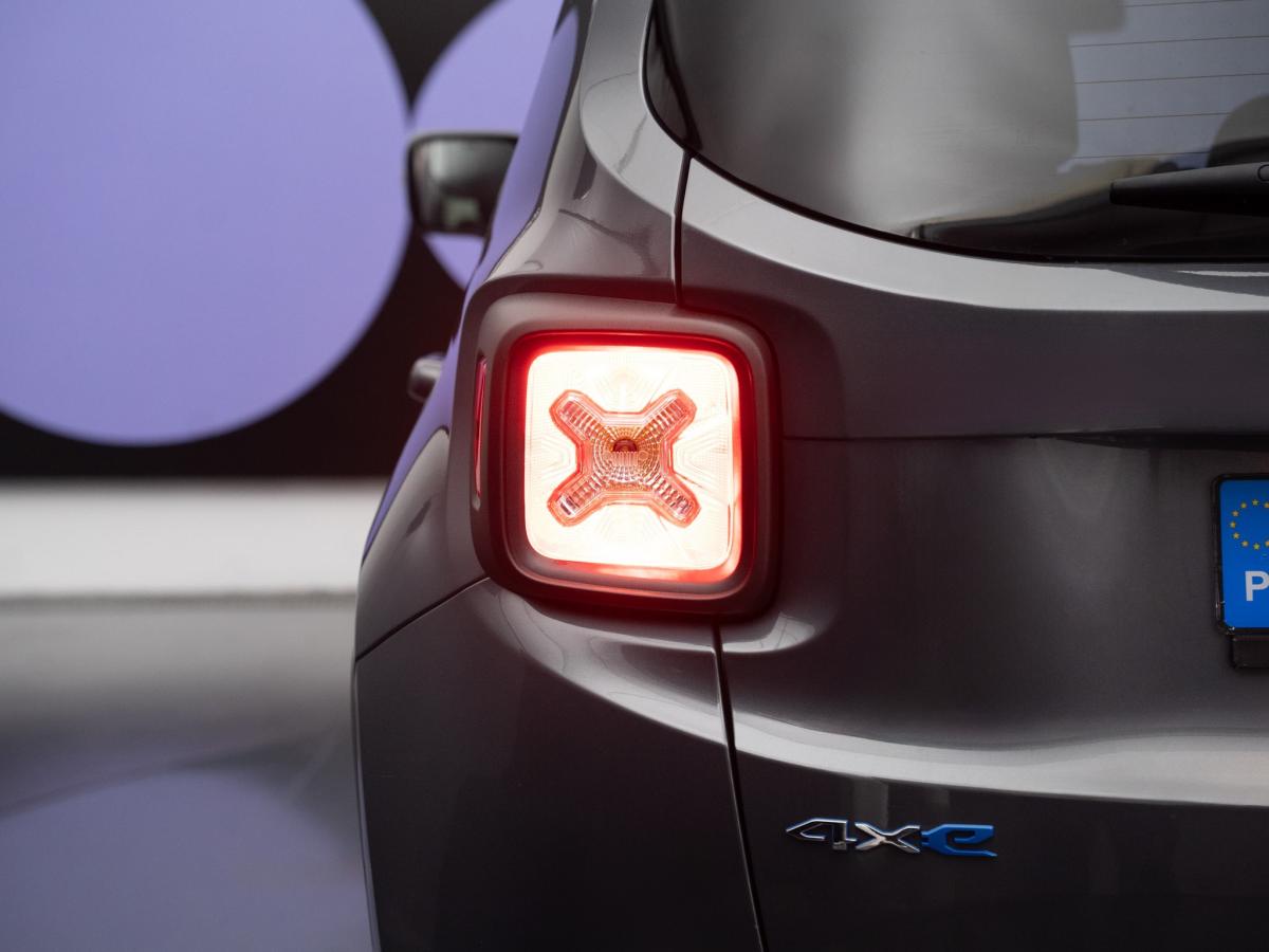 jeep-renegade-2022-hibrido-a-gasolina-1332cc
