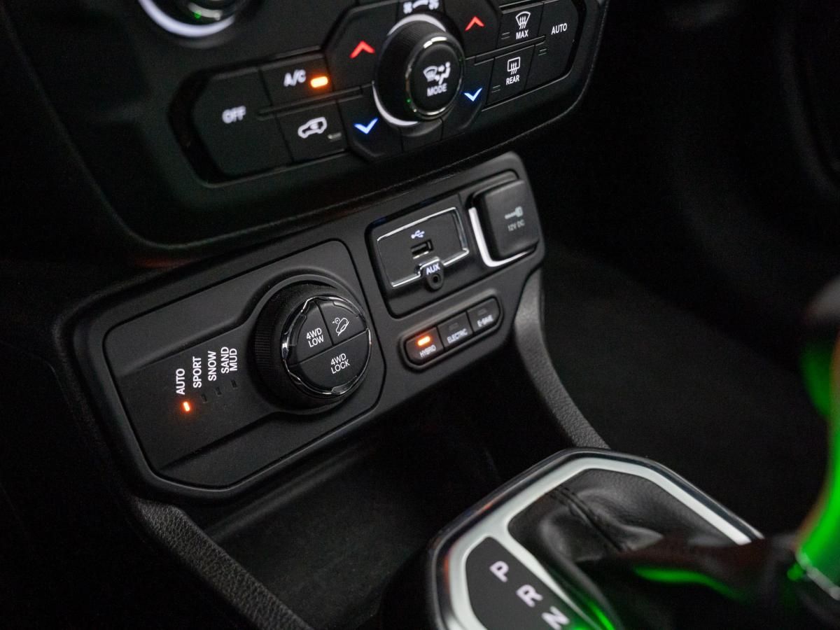 jeep-renegade-2022-hibrido-a-gasolina-1332cc