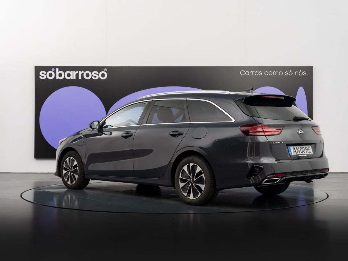 kia-ceed-sw-2022-hibrido-a-gasolina-1580cc