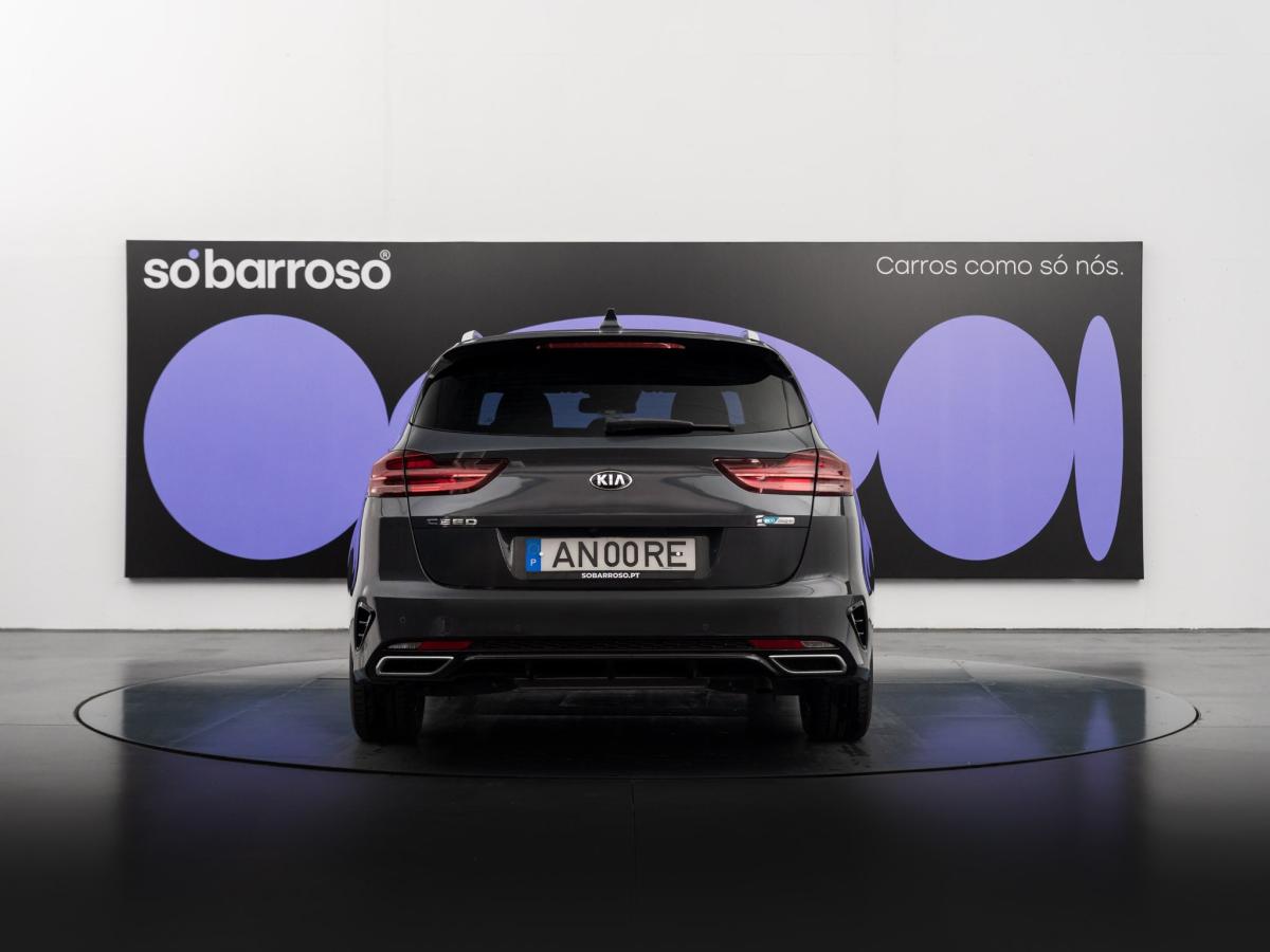 kia-ceed-sw-2022-hibrido-a-gasolina-1580cc