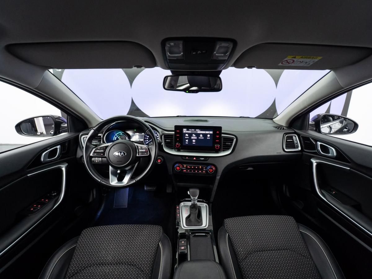 kia-ceed-sw-2022-hibrido-a-gasolina-1580cc