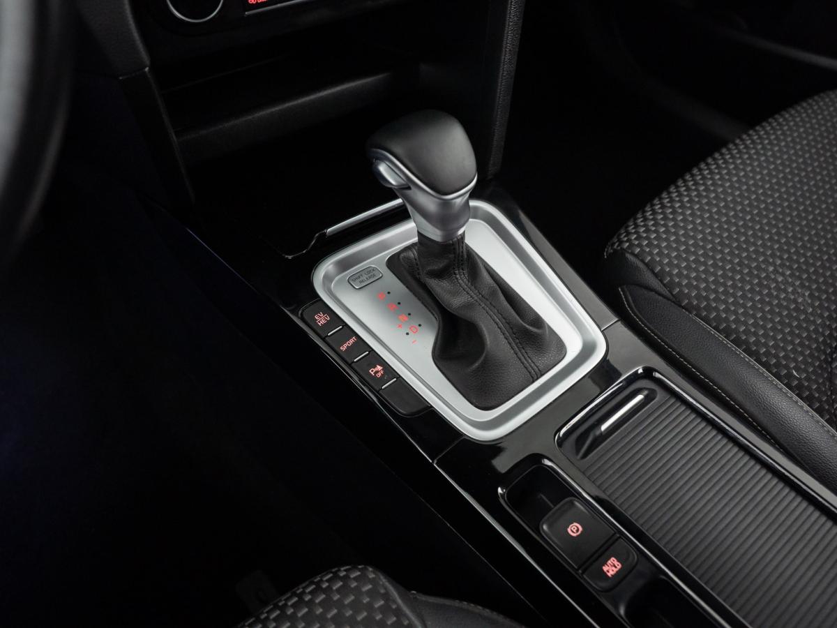 kia-ceed-sw-2022-hibrido-a-gasolina-1580cc