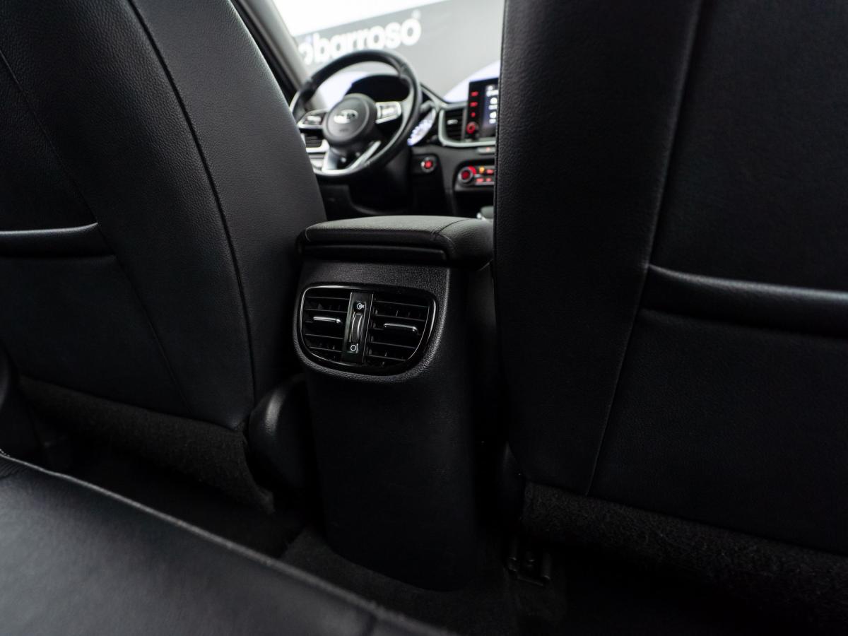 kia-ceed-sw-2022-hibrido-a-gasolina-1580cc