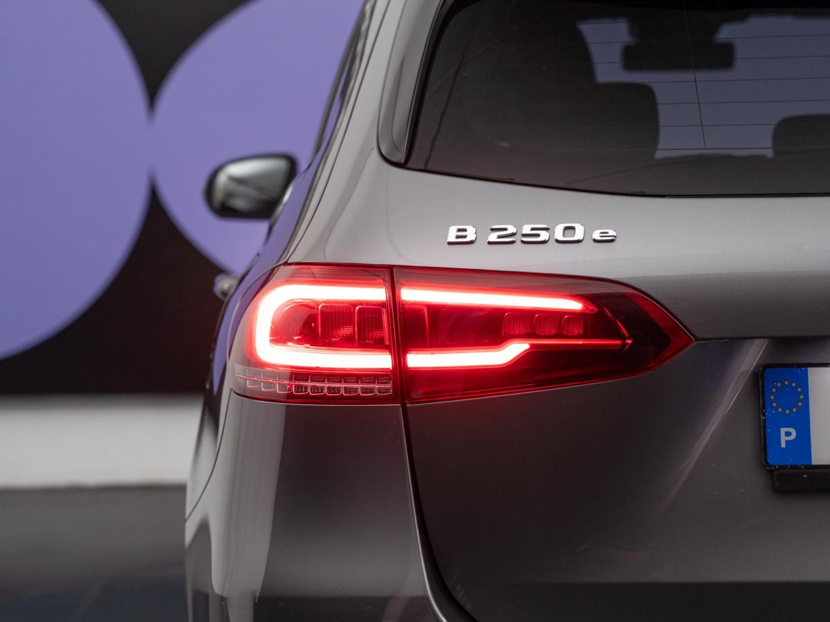mercedes-benz-classe-b-2021-hibrido-a-gasolina-1332cc