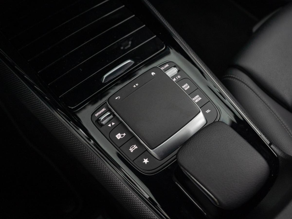 mercedes-benz-classe-b-2021-hibrido-a-gasolina-1332cc