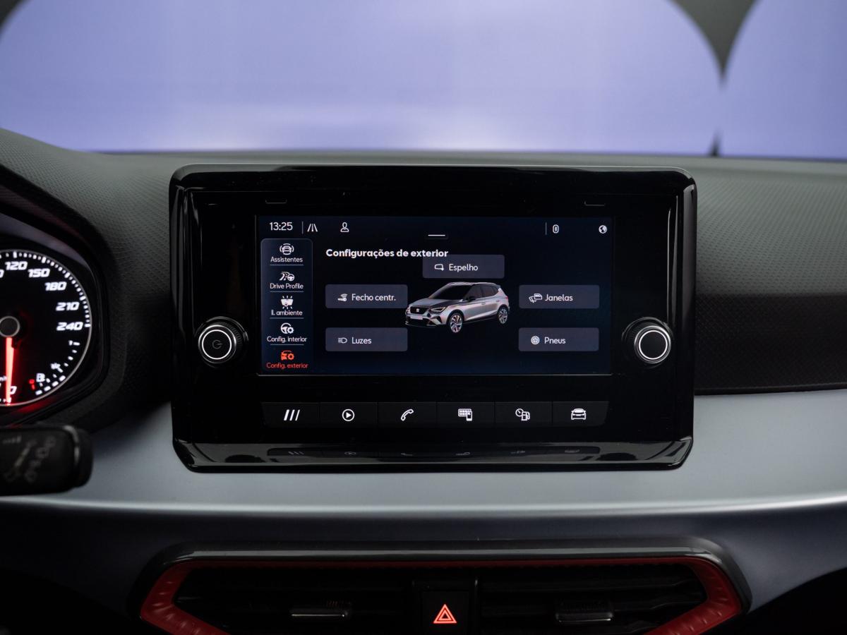 seat-arona-2023-gasolina-999cc