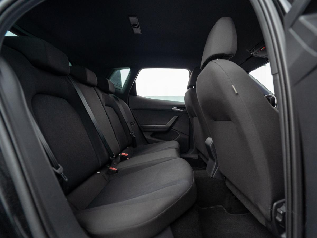 seat-arona-2023-gasolina-999cc