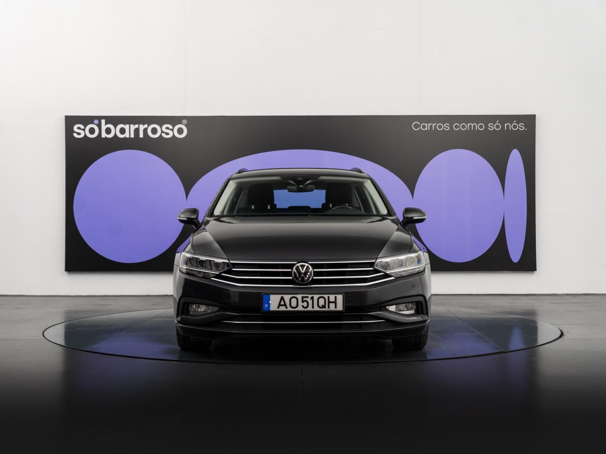 volkswagen-passat-variant-2022-diesel-1968cc