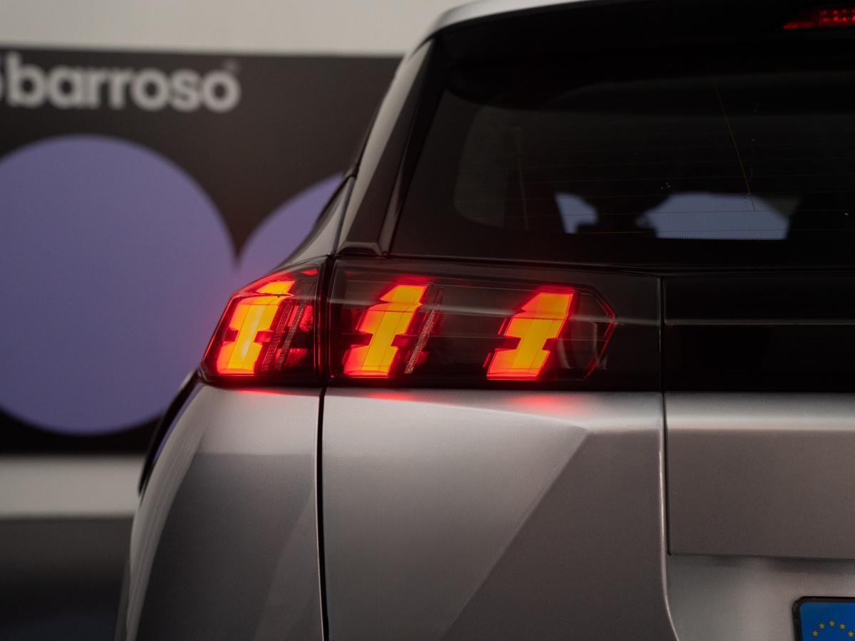 peugeot-2008-2022-eletrico-0cc