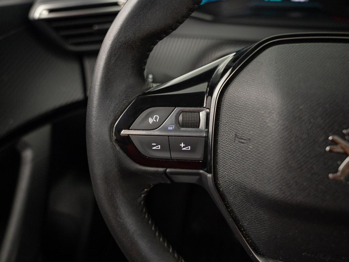peugeot-2008-2022-eletrico-0cc