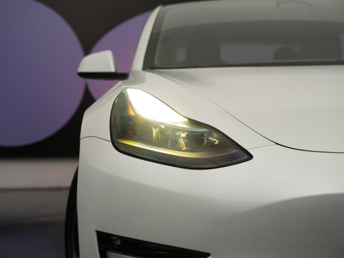 tesla-model-3-2022-eletrico-0cc