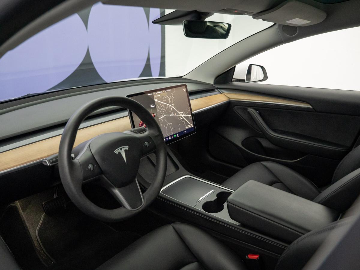 tesla-model-3-2022-eletrico-0cc