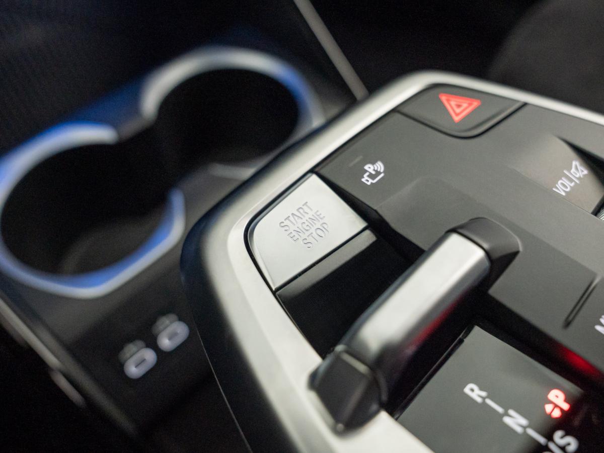 bmw-x1-2025-hibrido-a-gasolina-1499cc