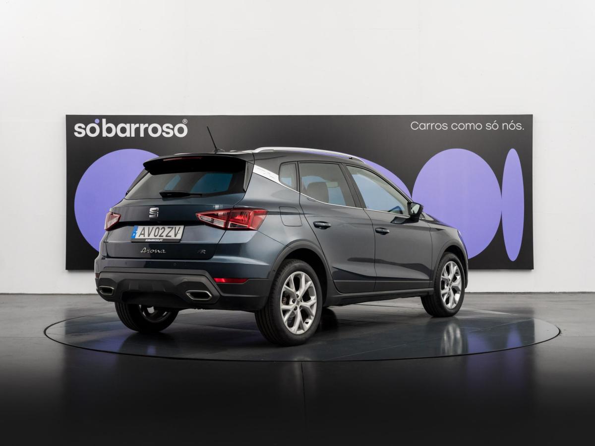 seat-arona-2023-gasolina-999cc