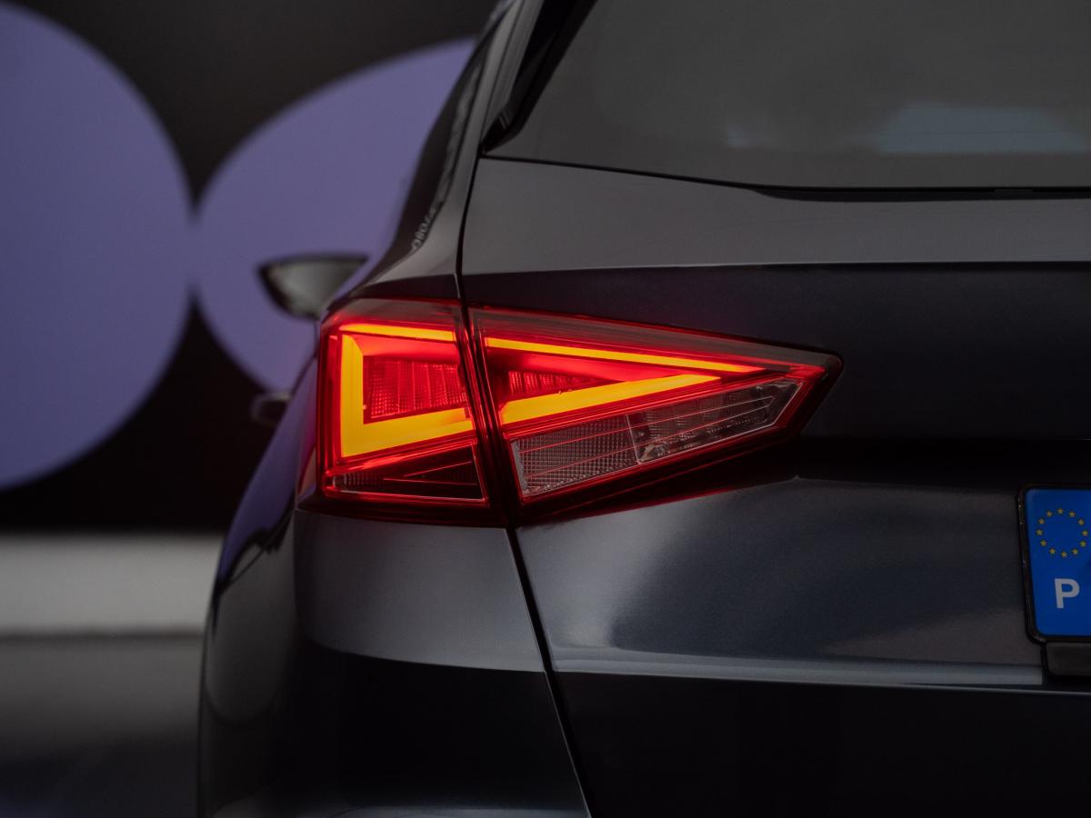 seat-arona-2023-gasolina-999cc