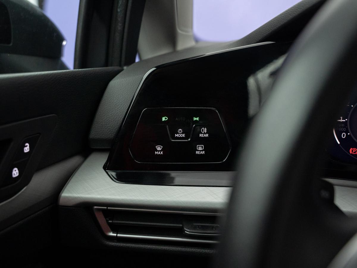 volkswagen-golf-variant-2022-gasolina-1498cc