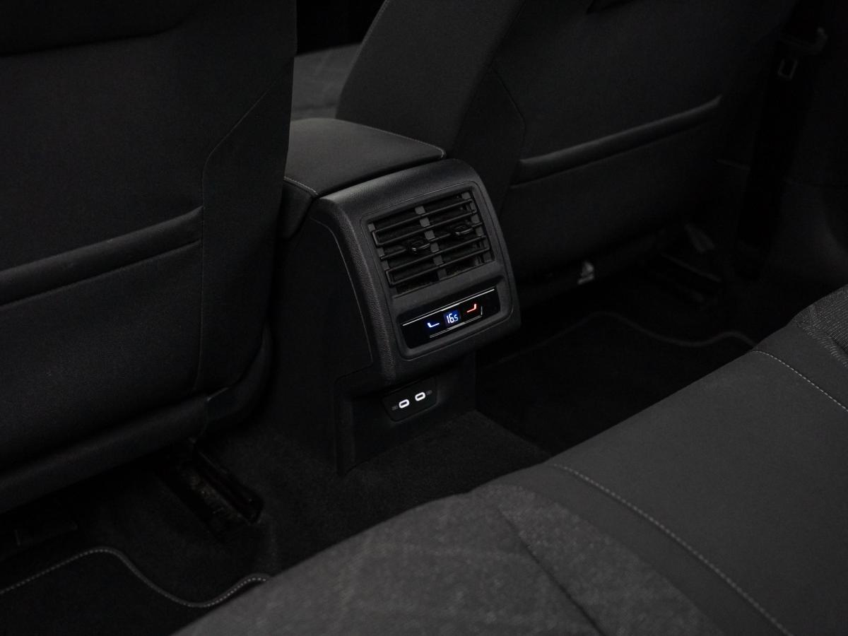 volkswagen-golf-variant-2022-gasolina-1498cc