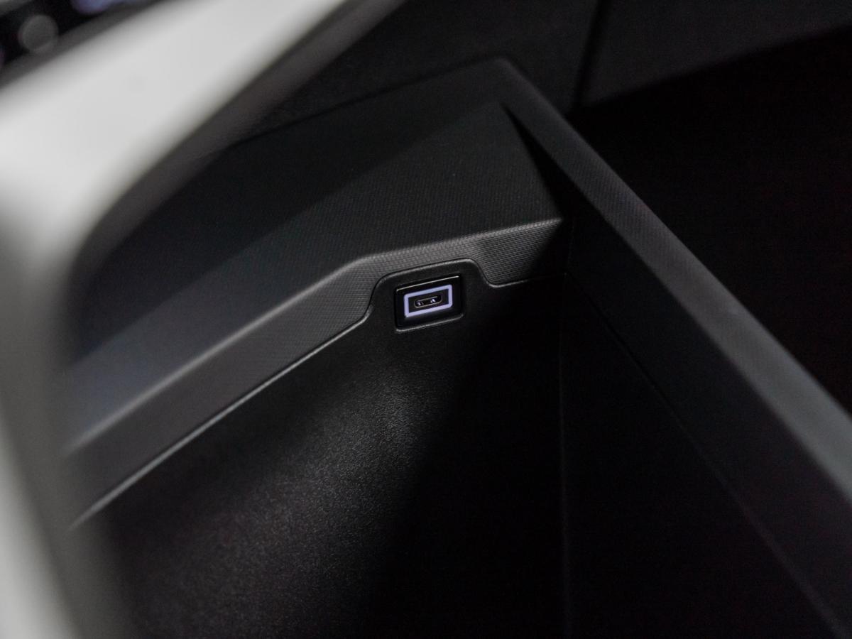 peugeot-3008-2025-hibrido-a-gasolina-1199cc