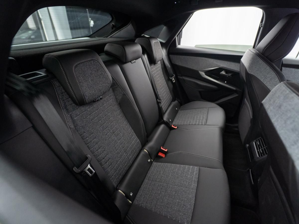 peugeot-3008-2025-hibrido-a-gasolina-1199cc