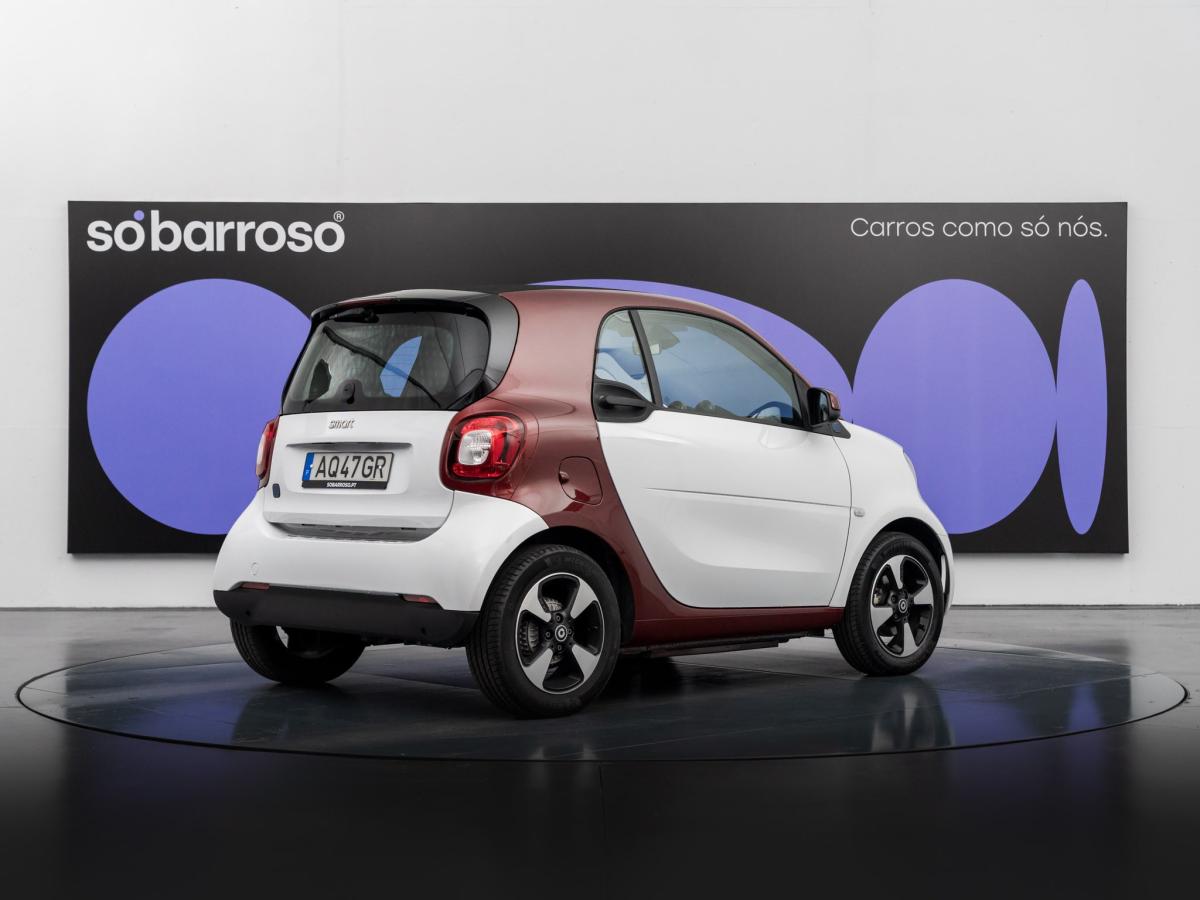 smart-fortwocoupe-2022-eletrico-500cc