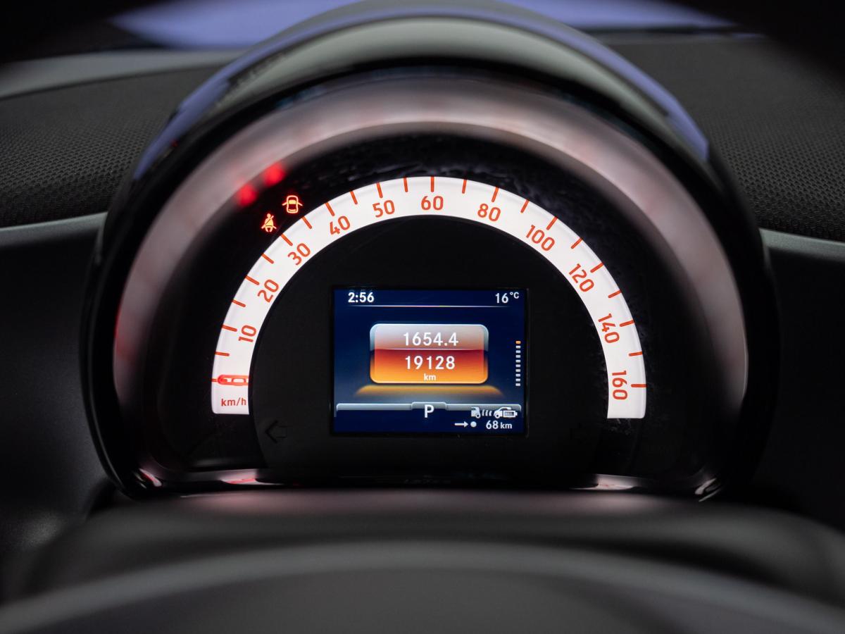 smart-fortwocoupe-2022-eletrico-500cc