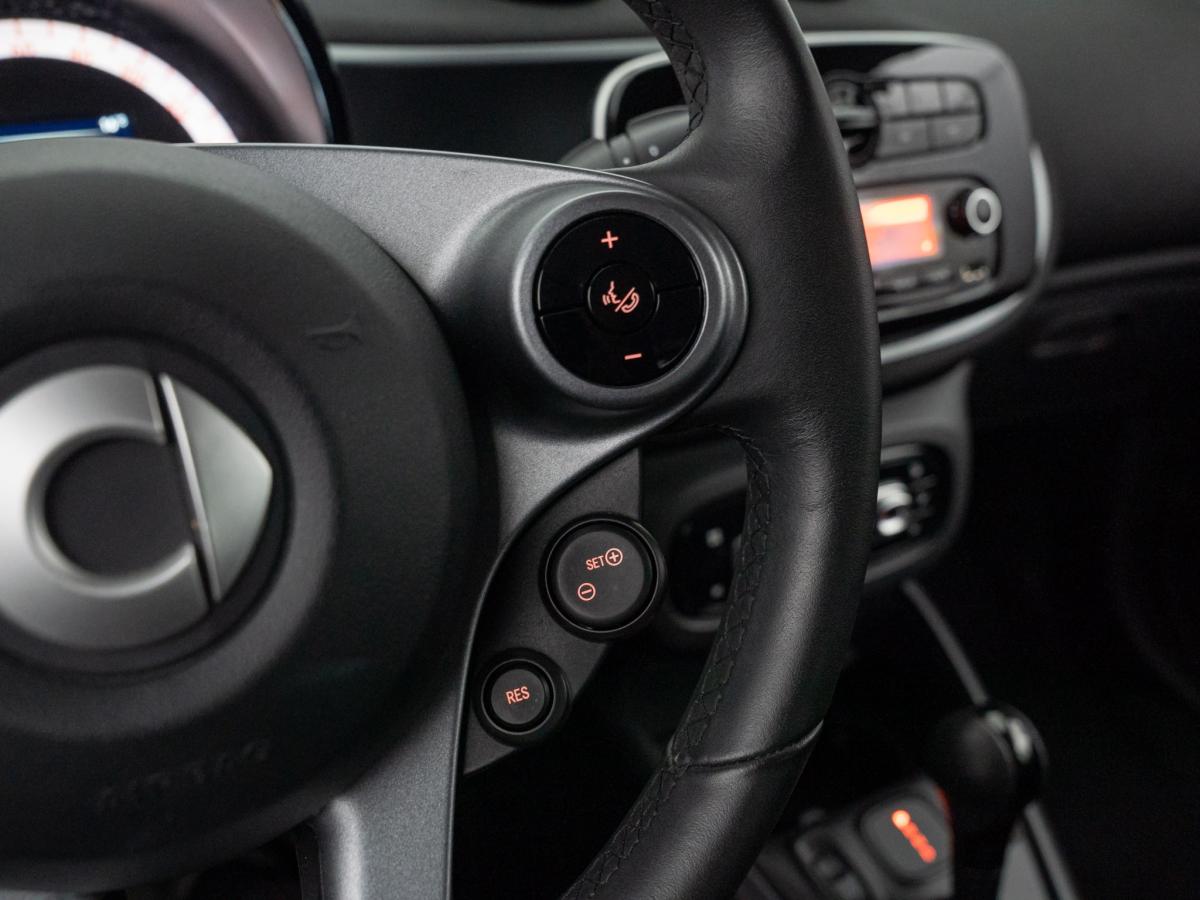 smart-fortwocoupe-2022-eletrico-500cc