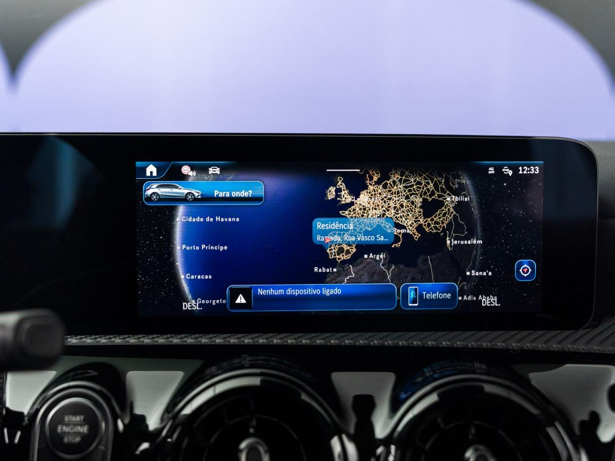 mercedes-benz-classe-a-2024-hibrido-a-gasolina-1332cc