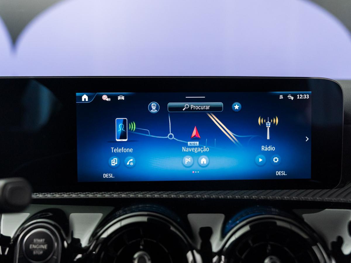 mercedes-benz-classe-a-2024-hibrido-a-gasolina-1332cc