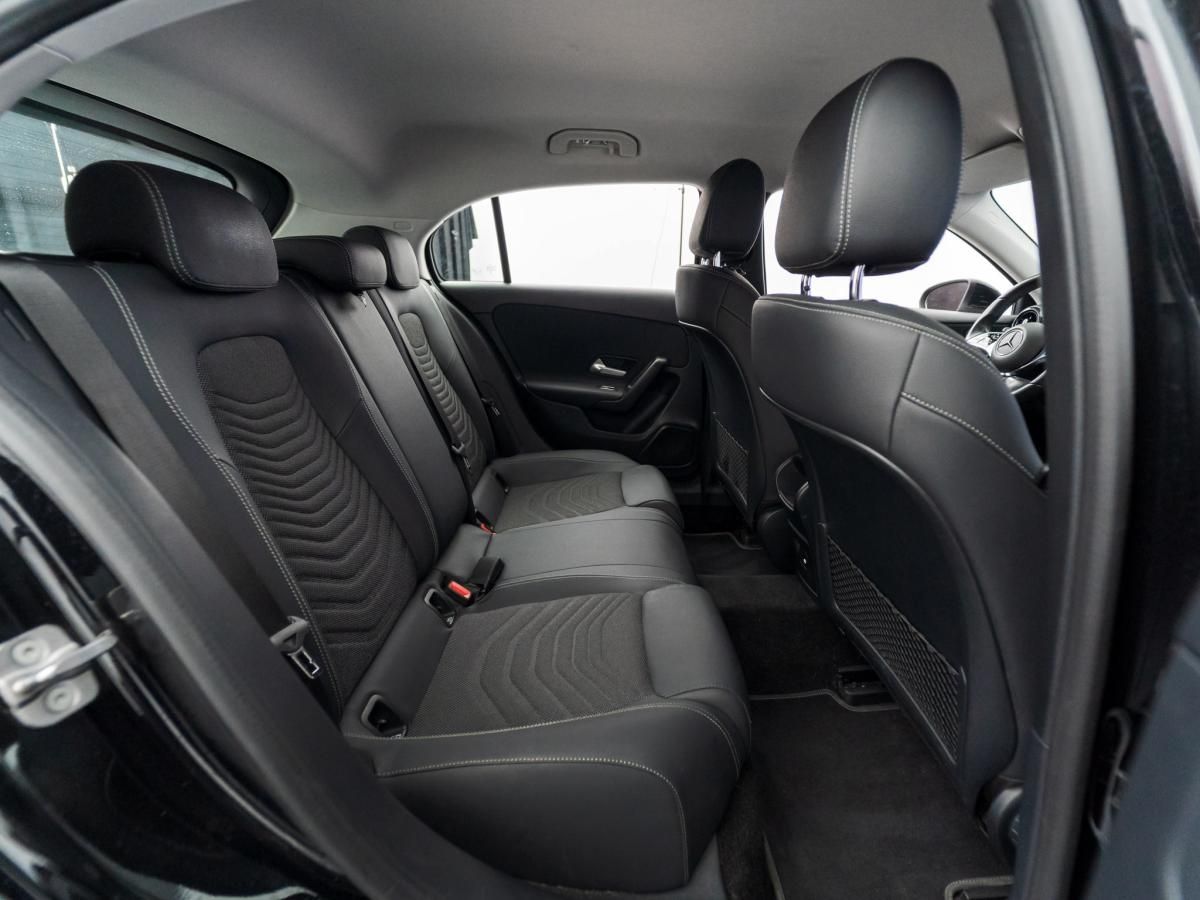 mercedes-benz-classe-a-2024-hibrido-a-gasolina-1332cc