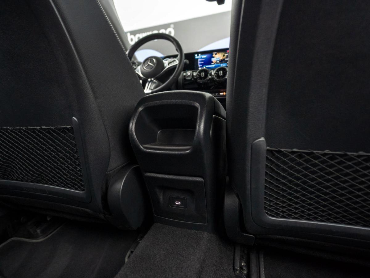 mercedes-benz-classe-a-2024-hibrido-a-gasolina-1332cc