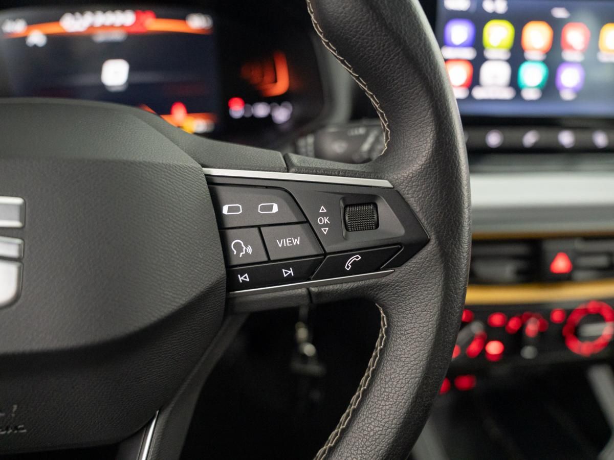 seat-ibiza-2023-gasolina-999cc