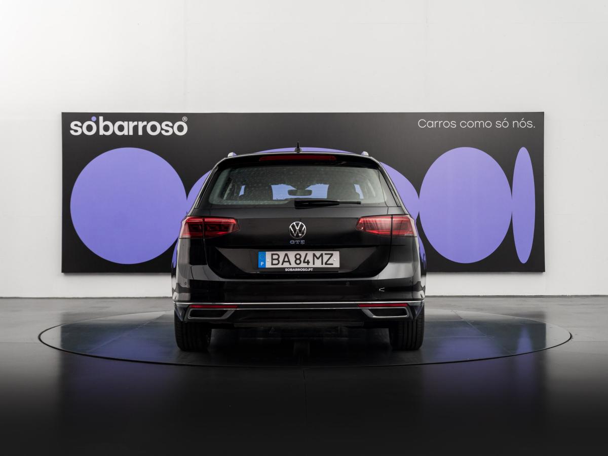 volkswagen-passat-variant-2023-hibrido-a-gasolina-1395cc