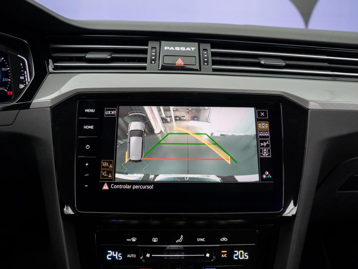 volkswagen-passat-variant-2023-hibrido-a-gasolina-1395cc