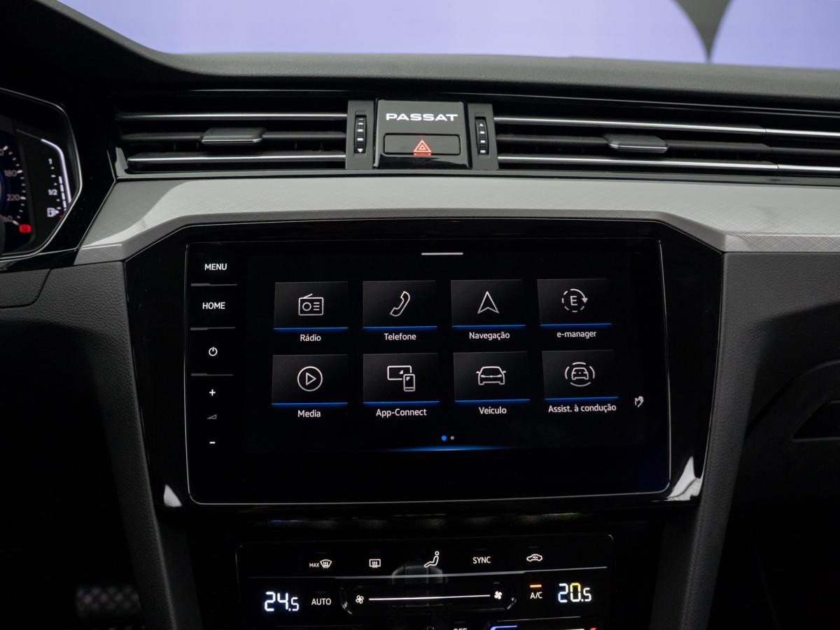 volkswagen-passat-variant-2023-hibrido-a-gasolina-1395cc