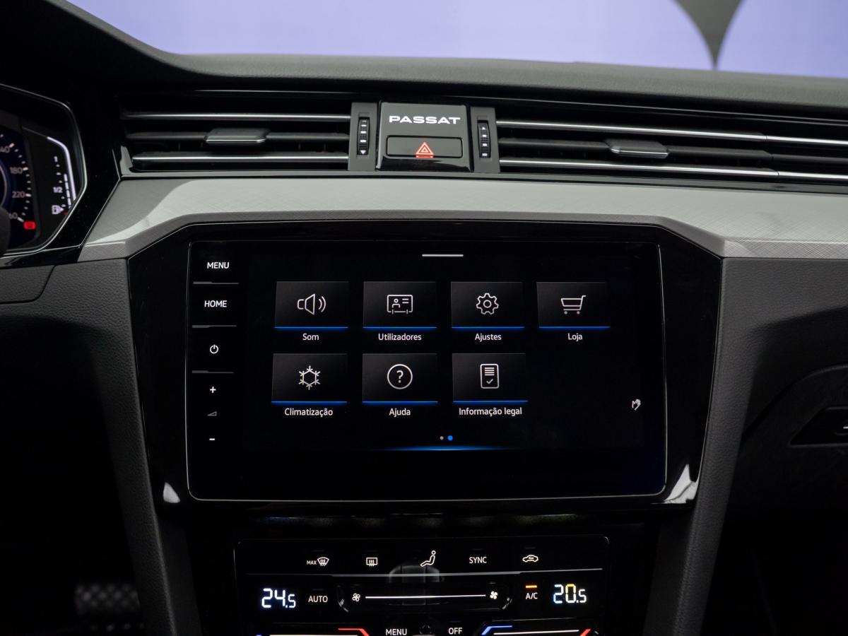 volkswagen-passat-variant-2023-hibrido-a-gasolina-1395cc