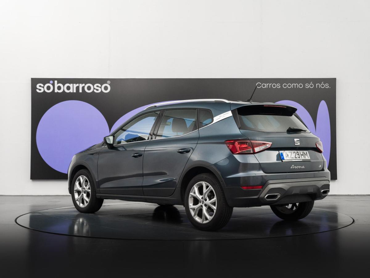 seat-arona-2023-gasolina-999cc