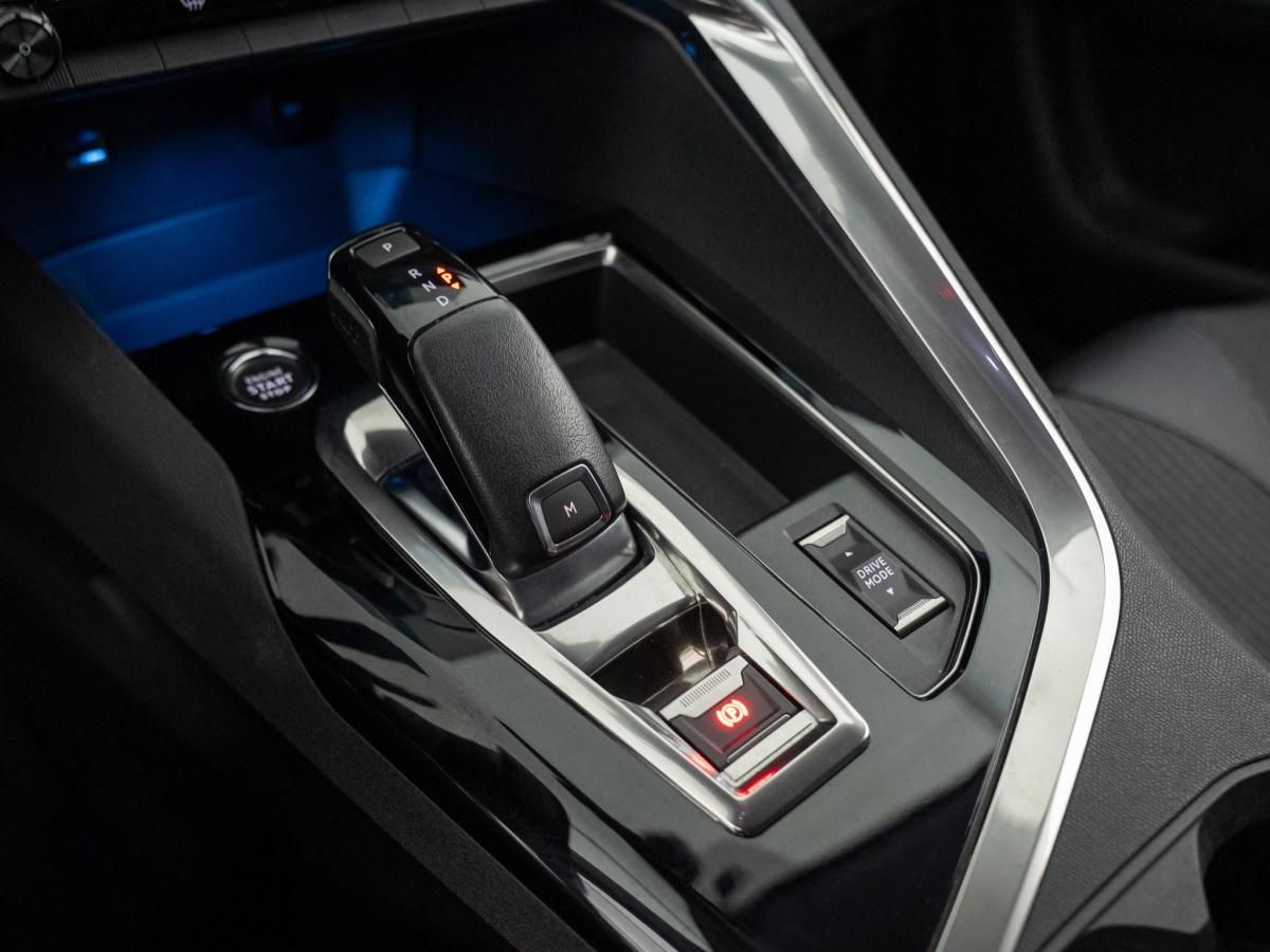 peugeot-3008-2022-diesel-1499cc