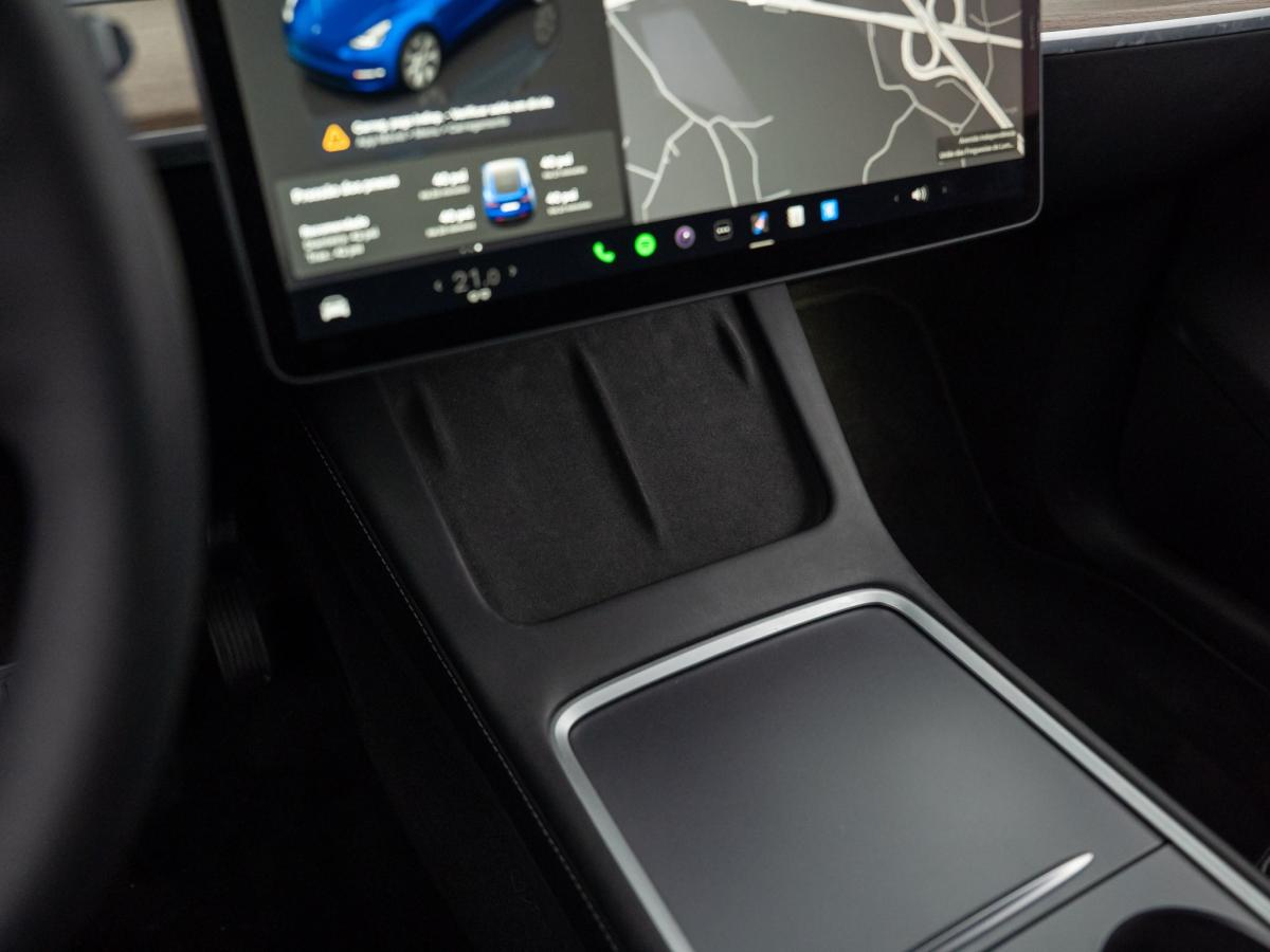 tesla-model-y-2024-eletrico-500cc