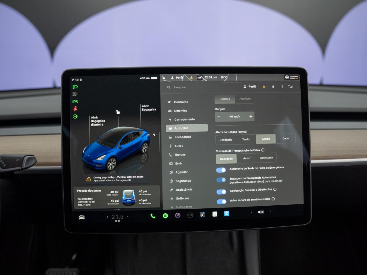 tesla-model-y-2024-eletrico-500cc