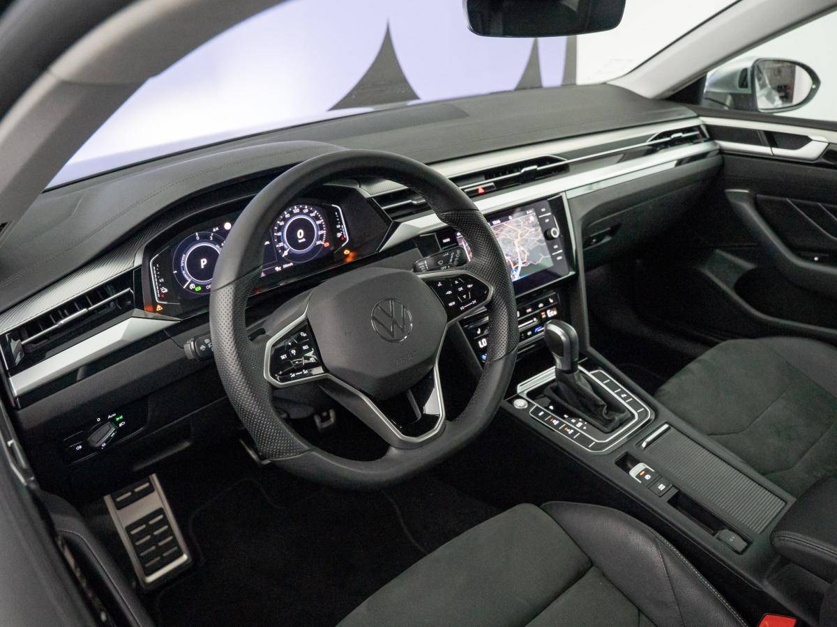 volkswagen-arteon-2023-hibrido-a-gasolina-1395cc
