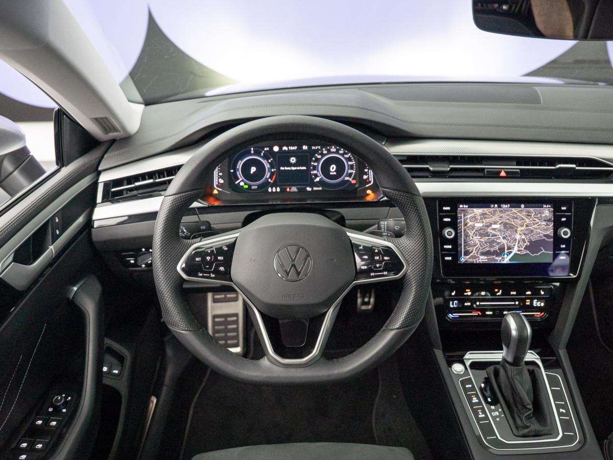 volkswagen-arteon-2023-hibrido-a-gasolina-1395cc