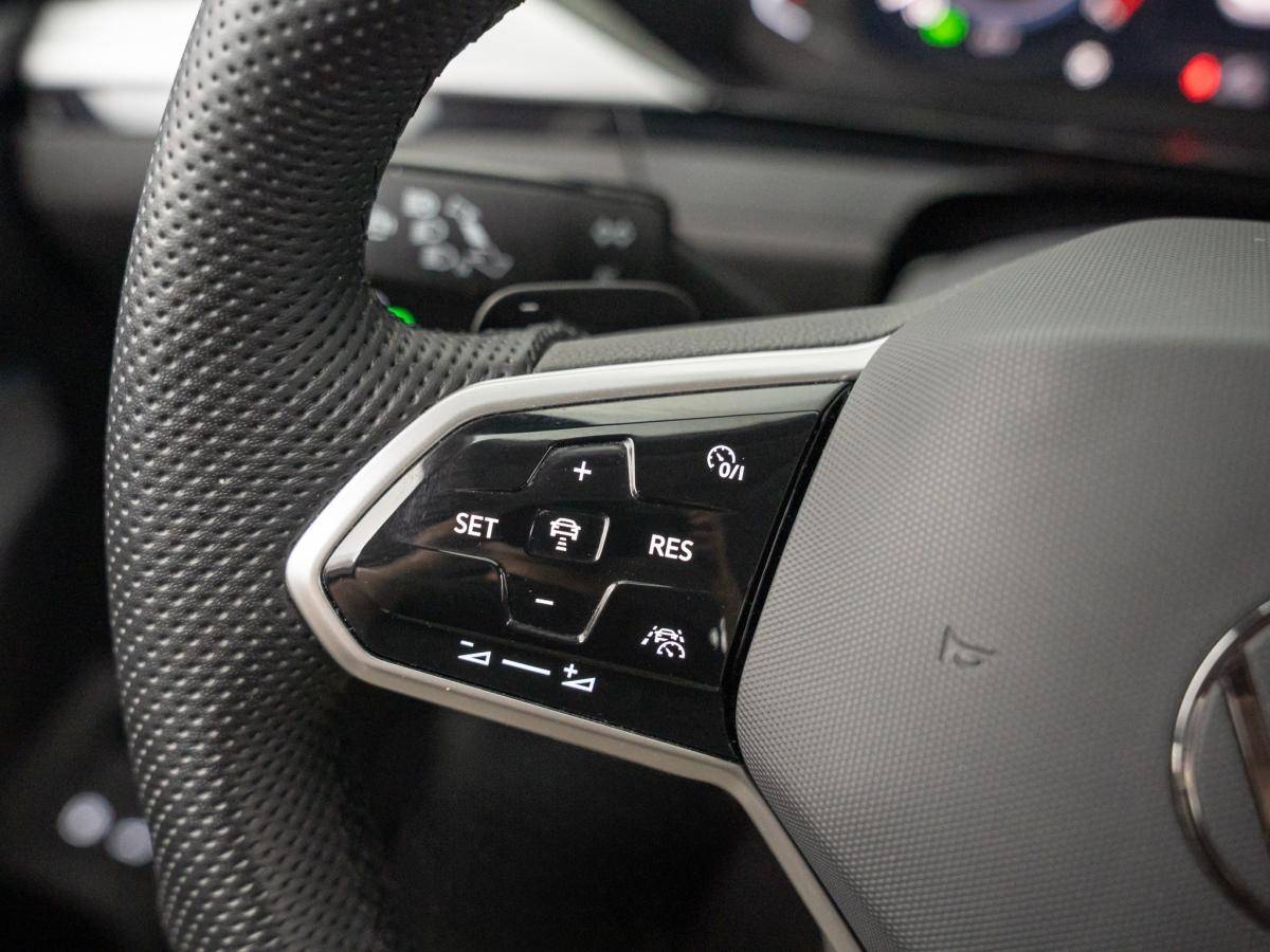 volkswagen-arteon-2023-hibrido-a-gasolina-1395cc