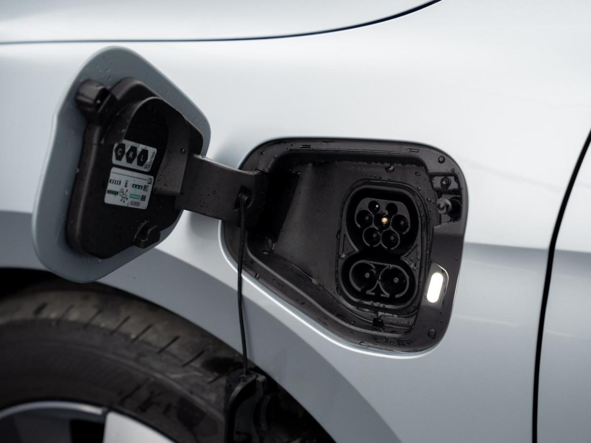 volkswagen-passat-variant-2024-hibrido-a-gasolina-1498cc