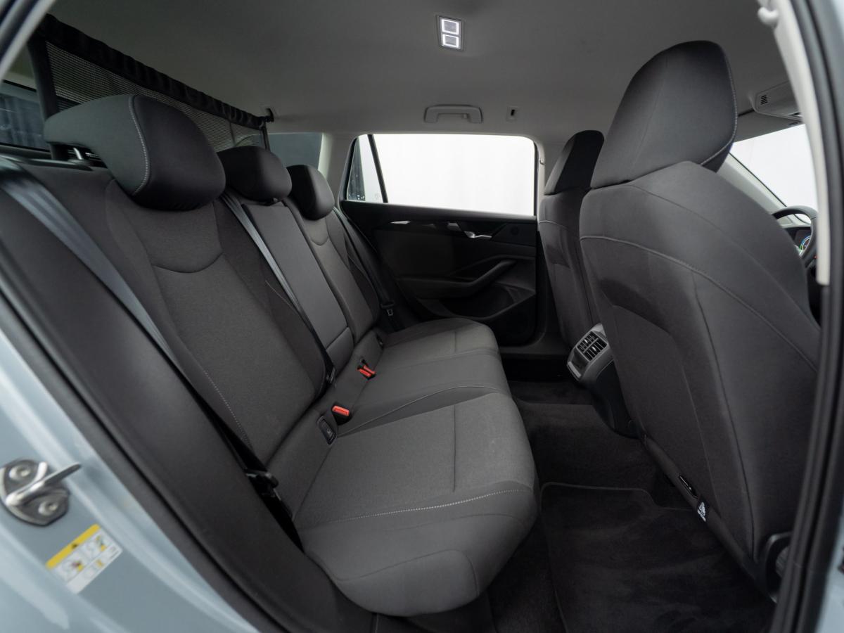 volkswagen-passat-variant-2024-hibrido-a-gasolina-1498cc