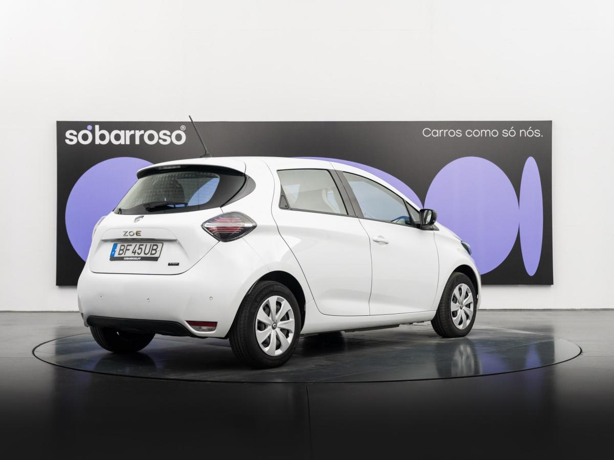renault-zoe-2023-eletrico-500cc