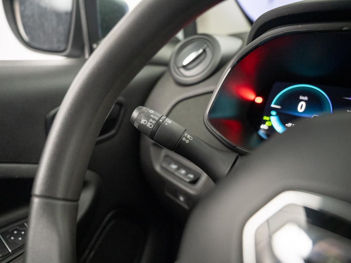 renault-zoe-2023-eletrico-500cc